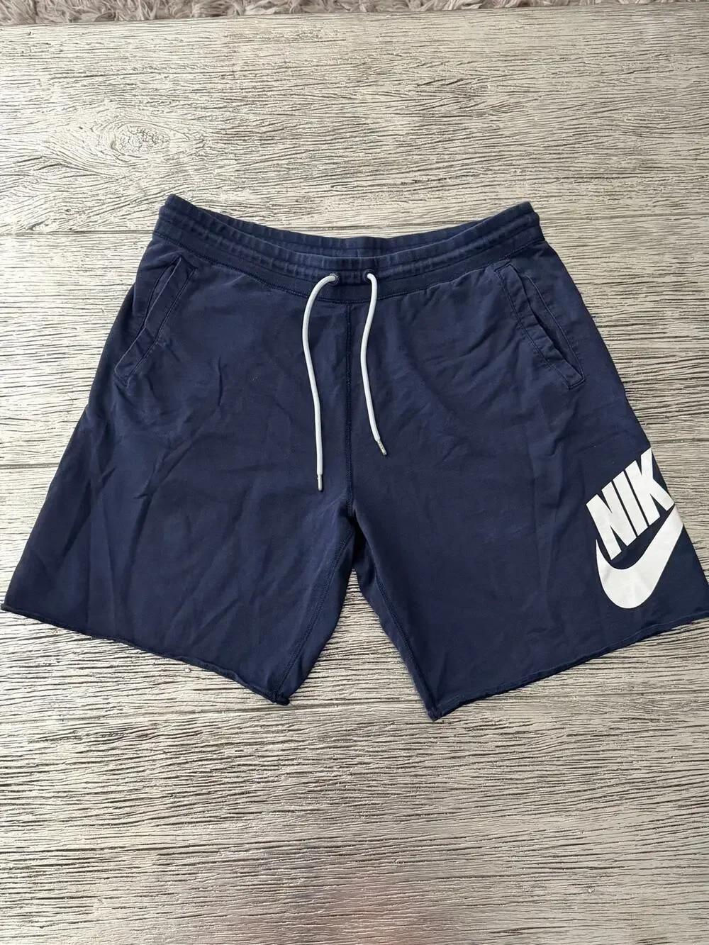 Nike Men's size 2XL blue Athletic Shorts with Drawstring
